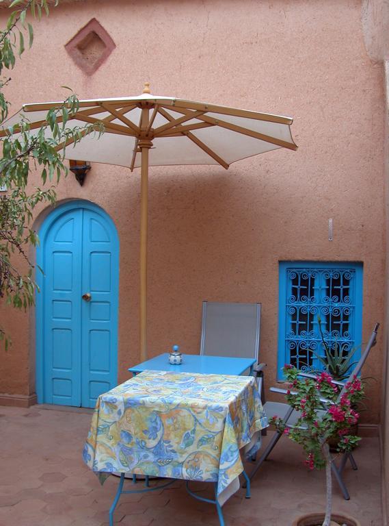 Kasbah Iswan Bed & Breakfast Kelaat-M'Gouna ภายนอก รูปภาพ