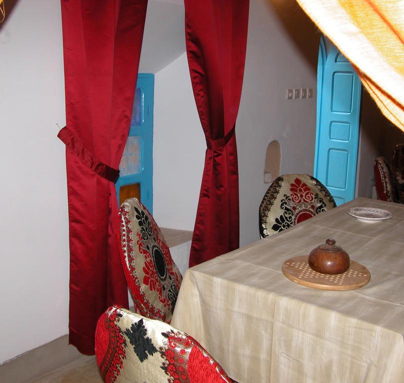 Kasbah Iswan Bed & Breakfast Kelaat-M'Gouna ภายนอก รูปภาพ